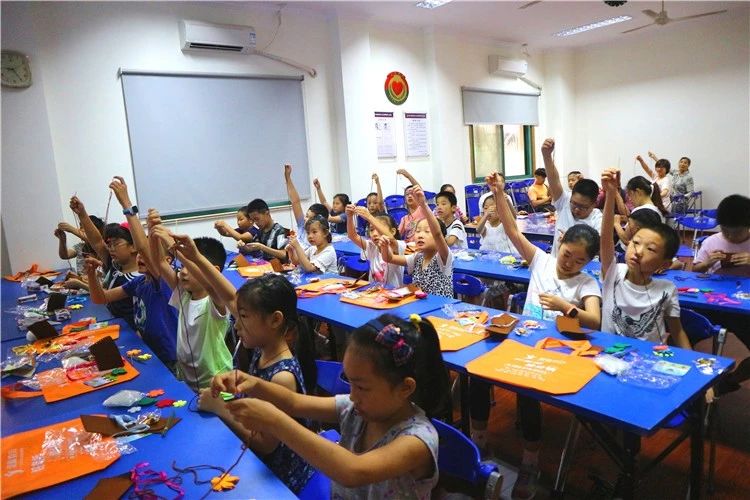 暑假生活就该多姿多彩！思源公益活动走进社区